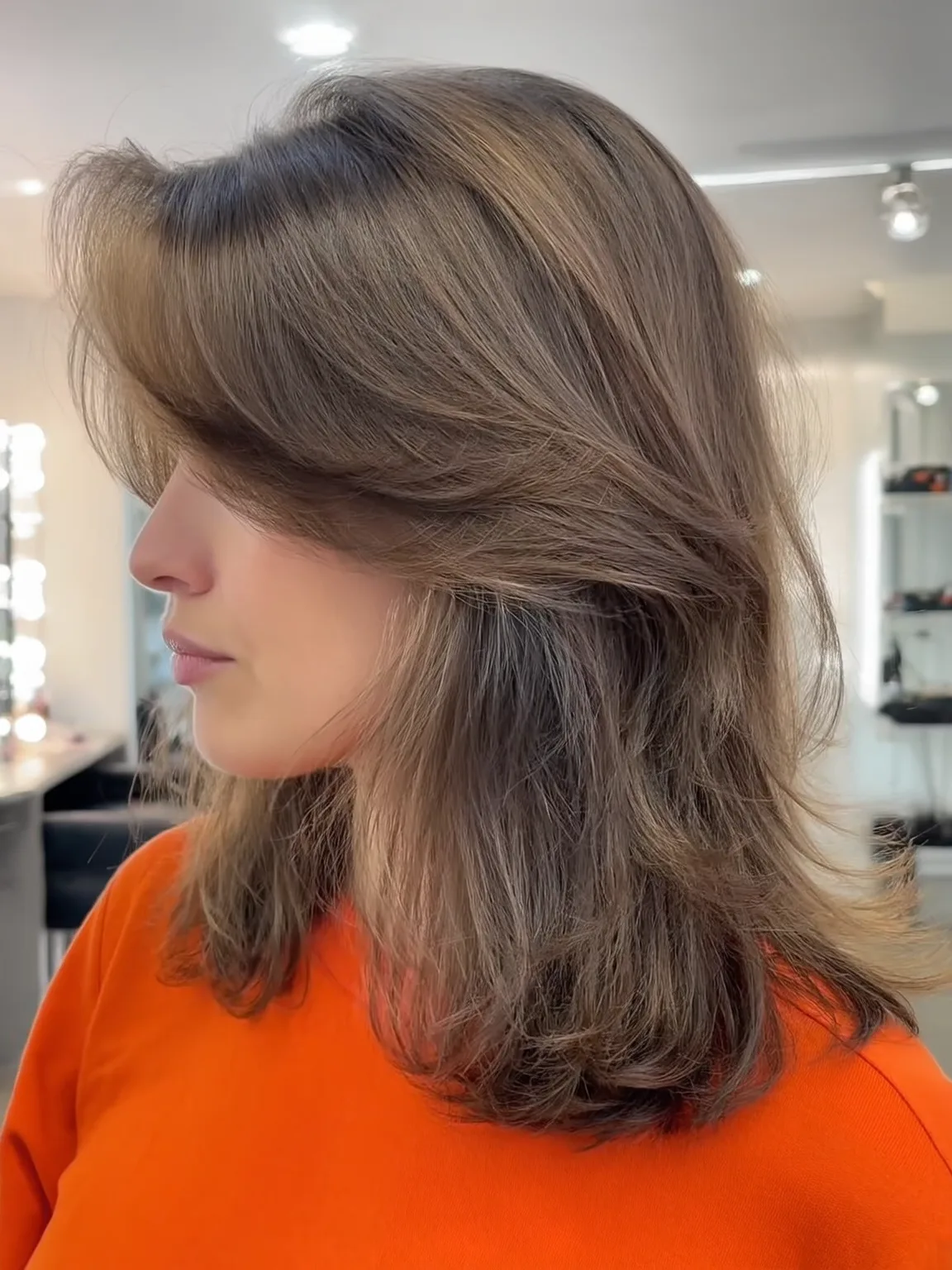 Medium Feathered Layers with Warm Chestnut Brown Finish